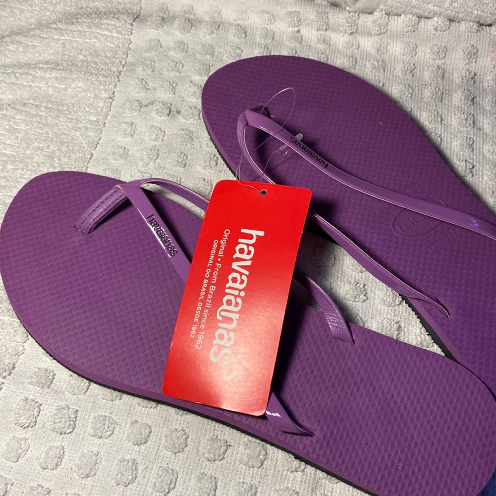 🌞 Summer Sandals by Havainas size 9/10. Purple